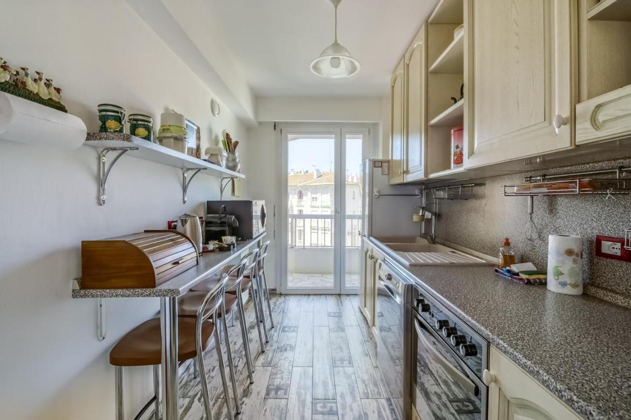 Greeter-Appartement Lumineux Avec Vue Sur La Mer Nice Dış mekan fotoğraf